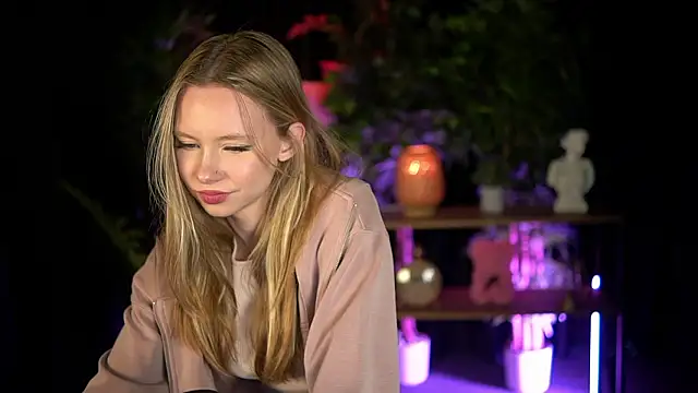 SweetDaisy me online show from 02/23/26, 03:20