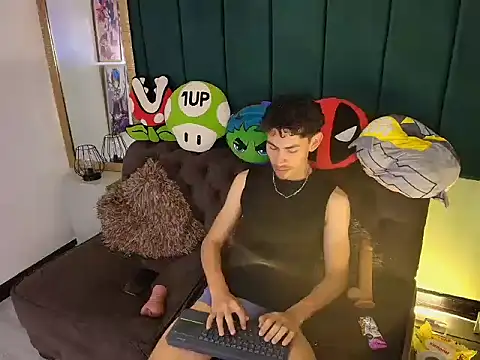 skinny jean  online show from 03/14/26, 09:31