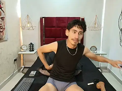 skinny jean  online show from 03/31/26, 08:09