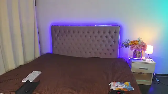 AmandaHoppe online show from 04/27/26, 05:05