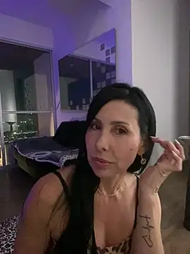 Snapshot of caritoo21 chatting on 02/26/26, 12:20 caritoo21 online show from 02/26/26, 12:20