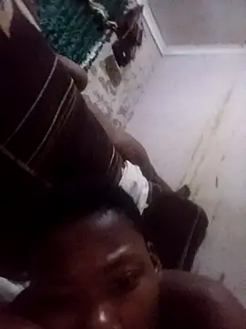 Snapshot of Slendag chatting on 02/25/26, 09:35 Slendag online show from 02/25/26, 09:35