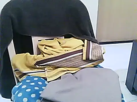 lucknow-desiboy online show from 05/11/26, 01:06
