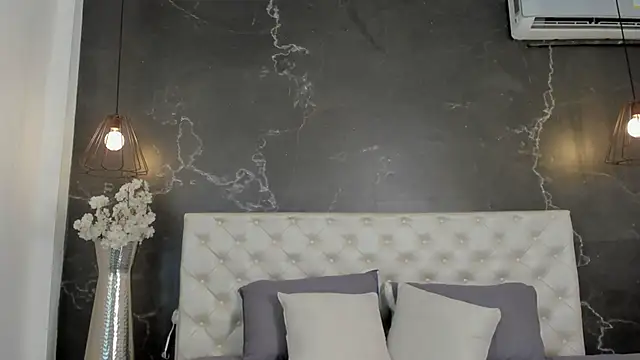 Samantha Dupre online show from 03/03/26, 10:48