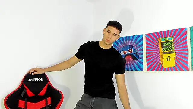 Snapshot of Thomas_walker14 chatting on 02/20/26, 12:38 Thomas walker14 online show from 02/20/26, 12:38