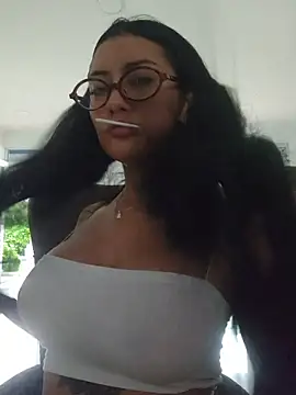 Roma xxx online show from 04/14/26, 10:05