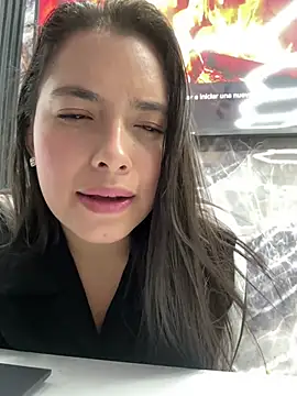 Miss Bella Flame online show from 03/23/26, 07:40