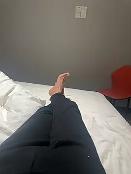 ainiyiwannianlidong online show from 03/22/26, 02:09