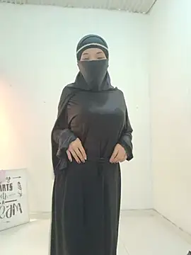 aminaa  online show from 07/01/26, 02:18