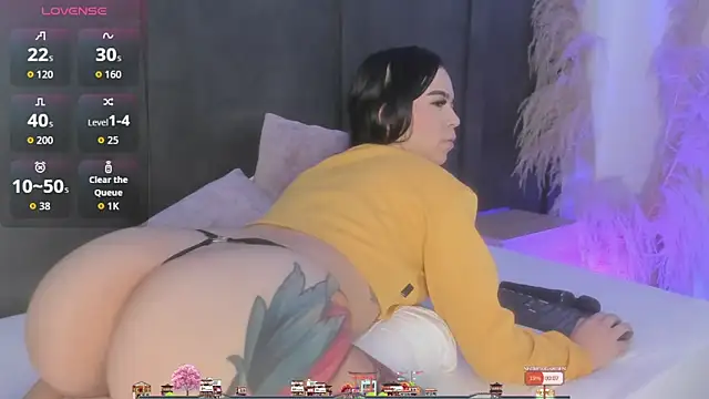 ariadna boneville online show from 04/14/26, 11:33