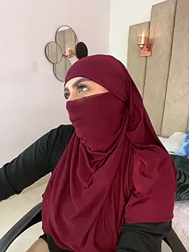 rashaaa  online show from 02/16/26, 06:59