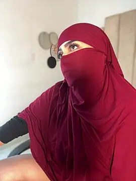 rashaaa  online show from 04/11/26, 03:11