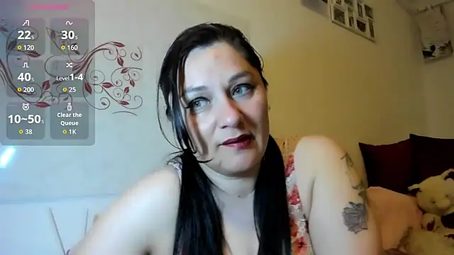 EVELYNA88 online show from 05/07/26, 10:48