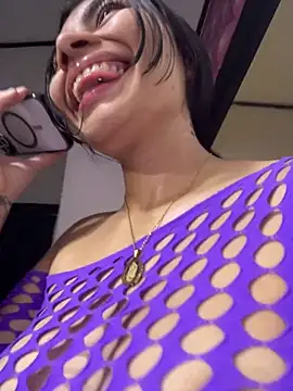 eimmy  skinny online show from 04/30/26, 07:42