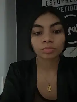 eimmy  skinny online show from 05/16/26, 12:07