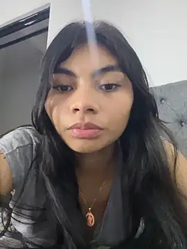 eimmy  skinny online show from 05/19/26, 11:11