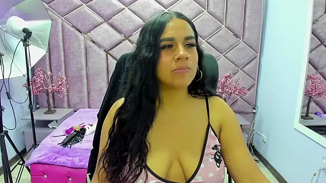 Scarlett Moom online show from 06/21/26, 02:25