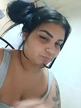 Snapshot of CubanaCulonaxxx chatting on 02/25/26, 04:22 CubanaCulonaxxx online show from 02/25/26, 04:22