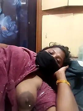 tamilkaviya431 online show from 03/22/26, 11:19