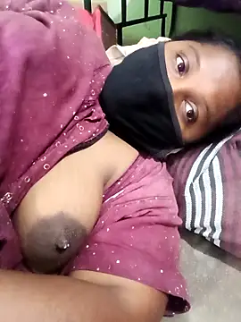 tamilkaviya431 online show from 03/23/26, 12:31