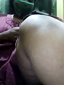 tamilkaviya431 online show from 03/25/26, 06:25