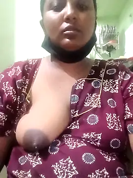 tamilkaviya431 online show from 04/01/26, 08:28