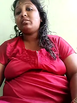 tamilkaviya431 online show from 05/06/26, 01:14