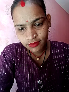 Snapshot of BIG_KRISHMA_NENA chatting on 04/05/26, 05:37 BIG KRISHMA NENA online show from 04/05/26, 05:37