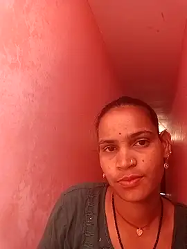 Snapshot of BIG_KRISHMA_NENA chatting on 04/16/26, 08:37 BIG KRISHMA NENA online show from 04/16/26, 08:37