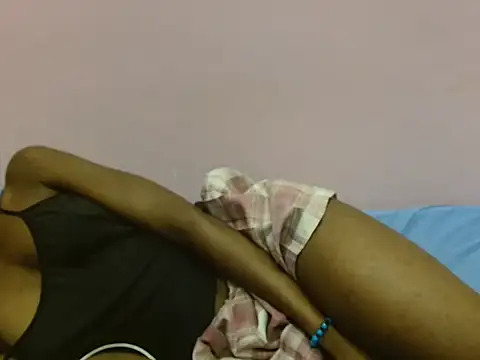 Sexybee01 online show from 02/20/26, 11:27