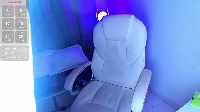 Snapshot of Irisbeel chatting on 02/15/26, 07:51 Irisbeel online show from 02/15/26, 07:51