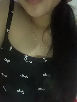 Snapshot of baeas-lan chatting on 02/23/26, 12:35 baeas-lan online show from 02/23/26, 12:35