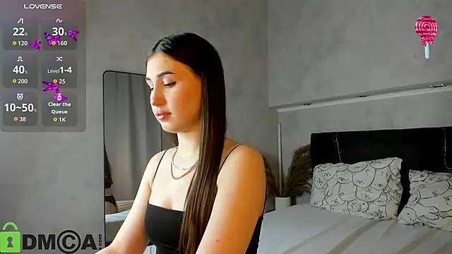 Emily Lews online show from 03/11/26, 01:22