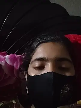 Snapshot of tanisha-me chatting on 02/15/26, 01:20 tanisha-me online show from 02/15/26, 01:20