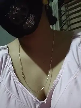 Snapshot of tanisha-me chatting on 02/18/26, 08:38 tanisha-me online show from 02/18/26, 08:38