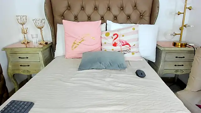 pinkmoon30 online show from 03/27/26, 11:21