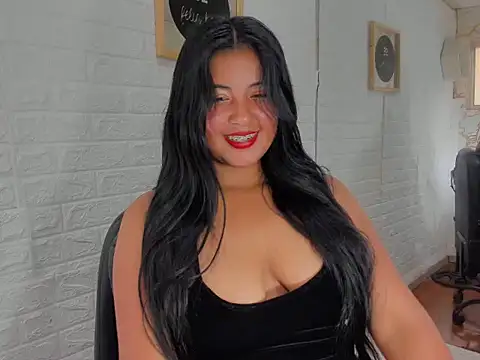 Snapshot of Iris_Laus chatting on 02/24/26, 03:10 Iris Laus online show from 02/24/26, 03:10