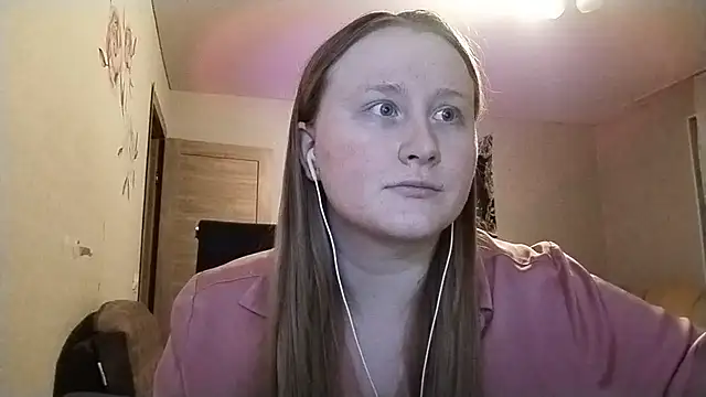 AnikaLipps online show from 04/06/26, 12:08