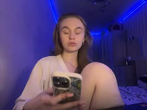 Snapshot of melissashineee chatting on 02/23/26, 12:13 melissashineee online show from 02/23/26, 12:13