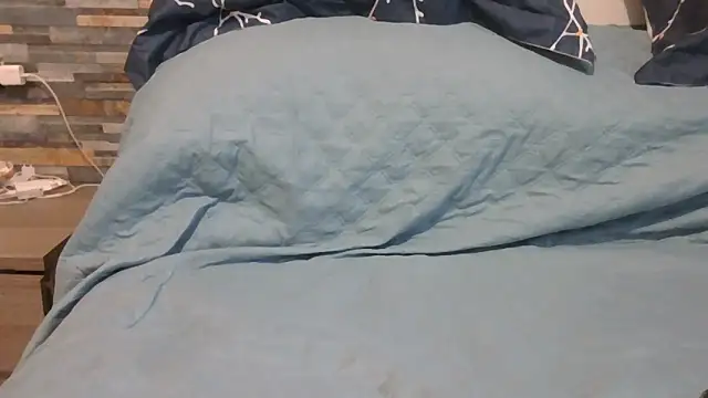 luanahot1 online show from 05/17/26, 10:44