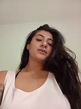 Snapshot of Arianna_C chatting on 02/19/26, 08:05 Arianna C online show from 02/19/26, 08:05