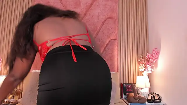 DanielaLeroy online show from 05/07/26, 03:39