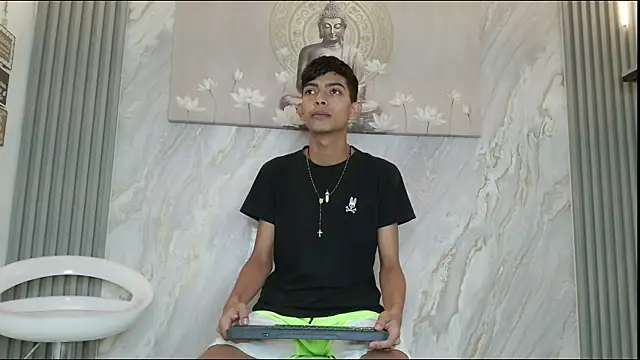 KITTY BOSH online show from 04/13/26, 01:16