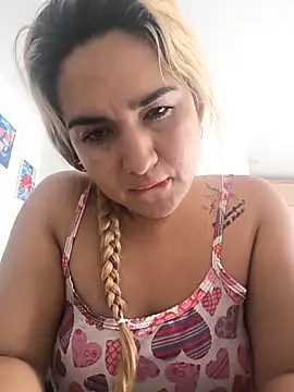 violet-grey online show from 04/16/26, 01:45