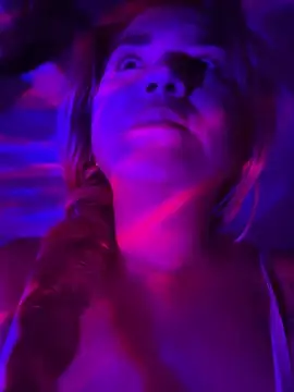 violet-grey online show from 07/09/26, 11:36