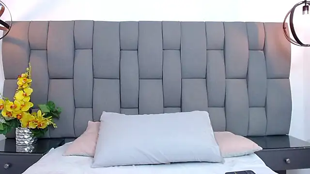 Snapshot of lunavarela chatting on 03/01/26, 12:51 lunavarela online show from 03/01/26, 12:51