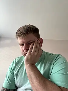 bigRobbie2026 online show from 02/14/26, 12:35