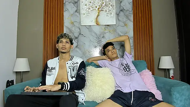 YOUNG BOYS HELL online show from 03/05/26, 01:12