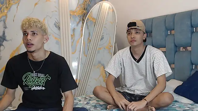 YOUNG BOYS HELL online show from 05/13/26, 01:25