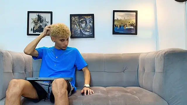 YOUNG BOYS HELL online show from 05/15/26, 10:50